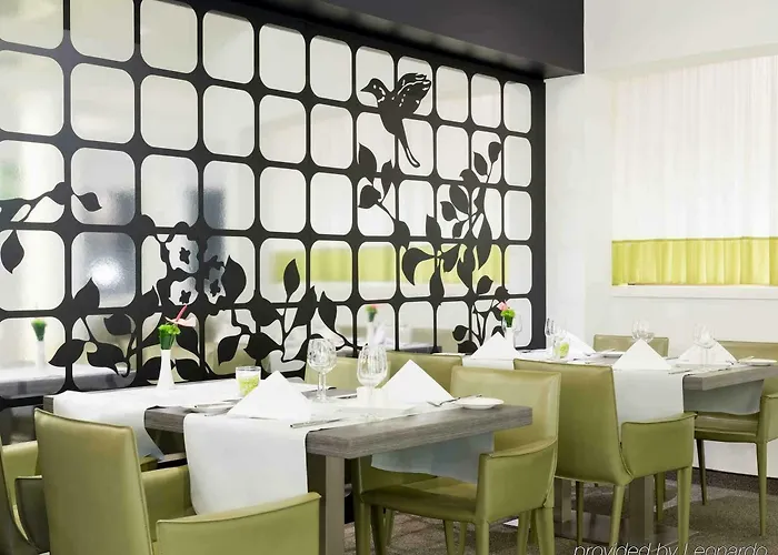 Novotel Frankfurt 4*