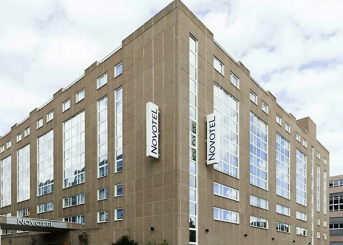 Novotel Frankfurt 4*